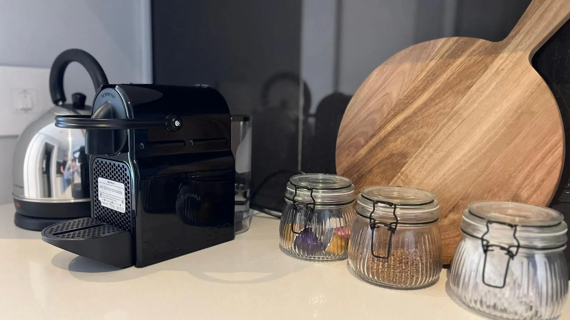Cape Town City Centre Apartment - No Loadshedding 0*, Le Cap Afrique du Sud